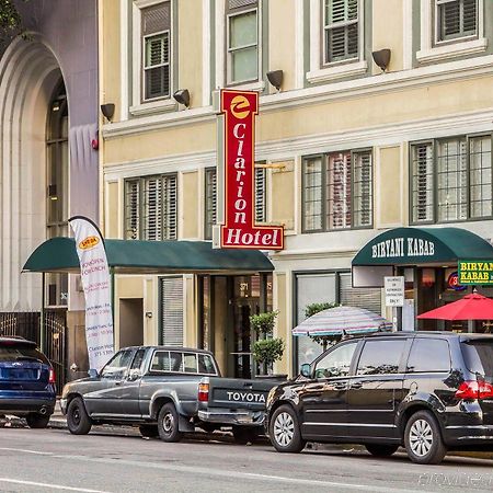Ramada By Wyndham Oakland Downtown City Center Exterior photo